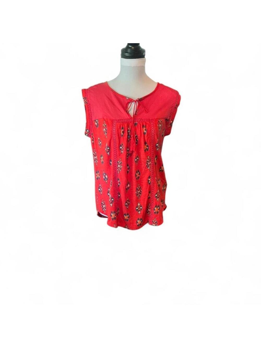 Lucky Brand red  cotton boho blouse with tie front. Size S